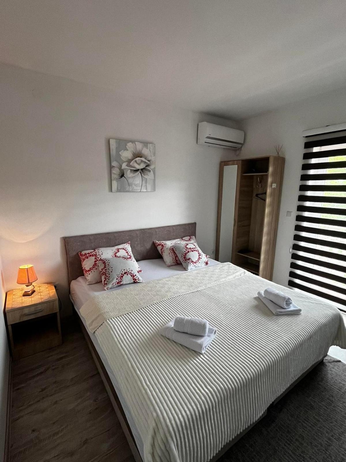 Apartmani Nikolic Višegrad Rum bild